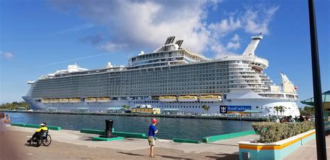 Allure of the Seas Cruise Review by TravellerM .